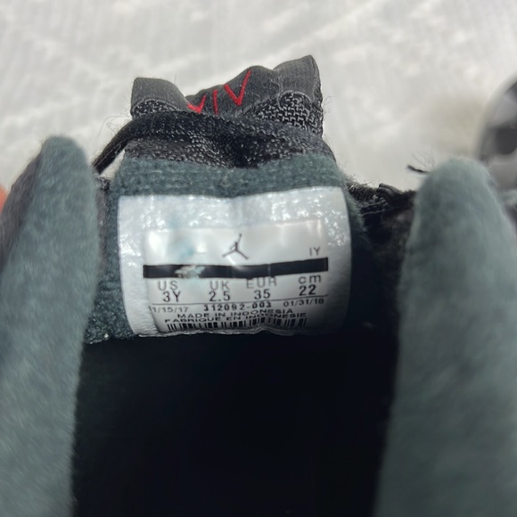 Air Jordan 14 Retro boys 3Y - Picture 13 of 16